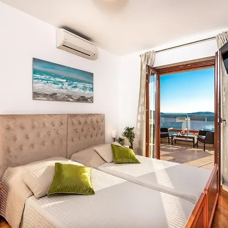 Vakantiehuis Sunce- Tranquility- Sea View - Pool Orasac
